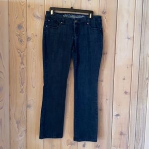 Express Jeans• Size 2• Flare• Mid Rise